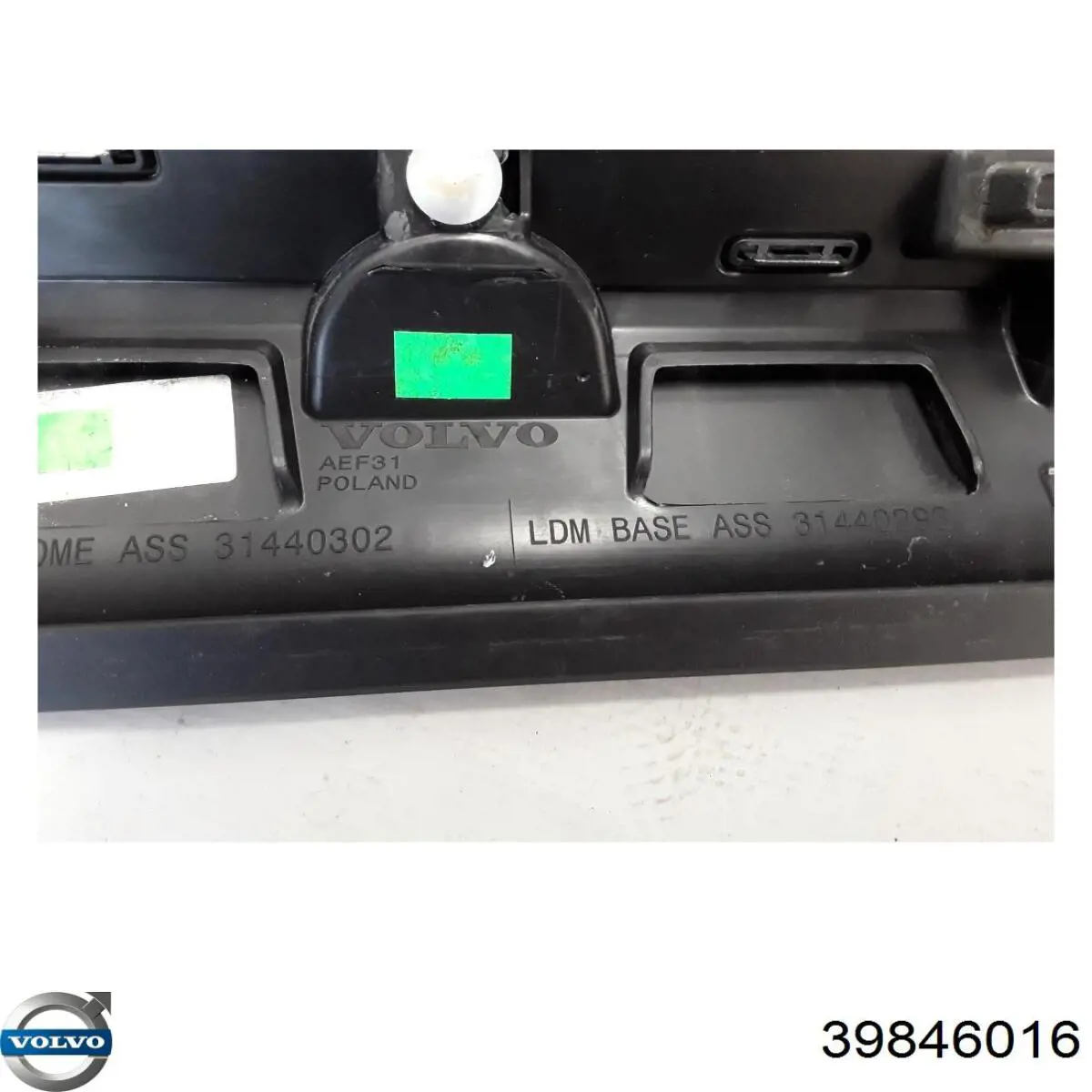 Moldura da porta dianteira esquerda inferior Volvo 39846016 preço, a partir de 251,15 USD
