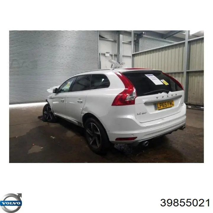 39855021 Volvo Pára-choque traseiro
