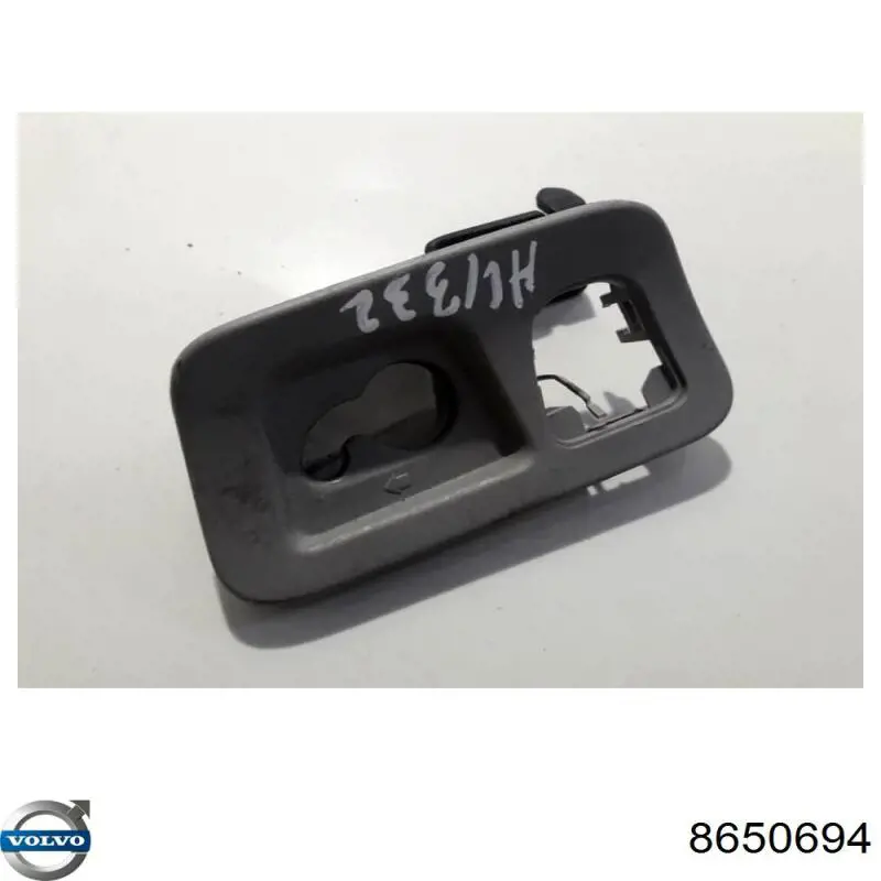 8650694 Volvo 