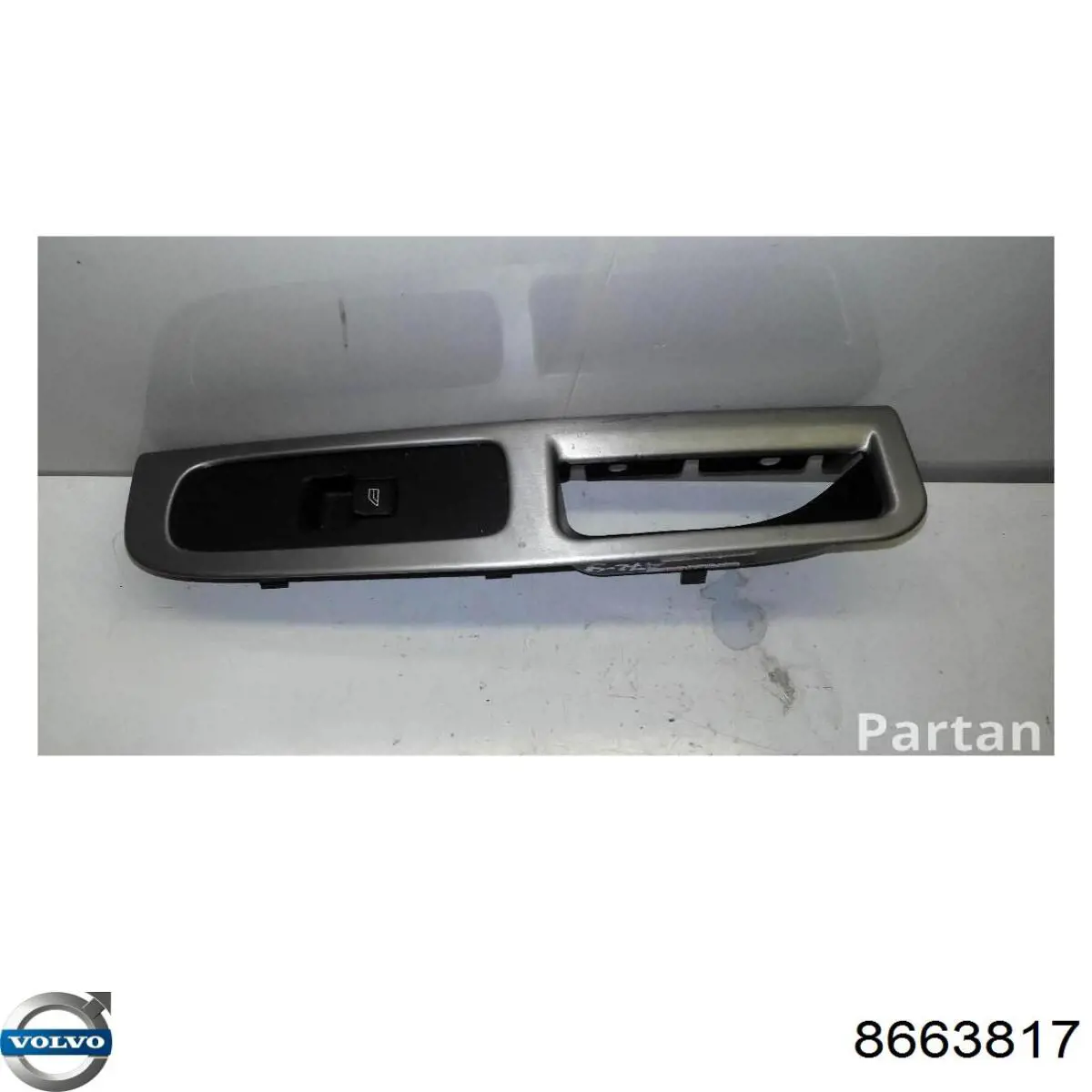 8663817 Volvo 