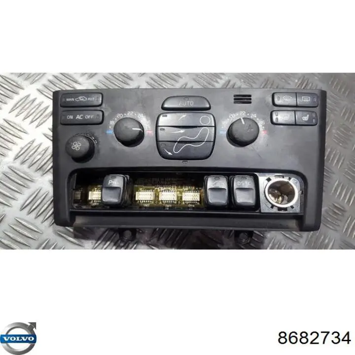 8682734 Volvo Unidade de controlo dos modos de aquecimento/condicionamento
