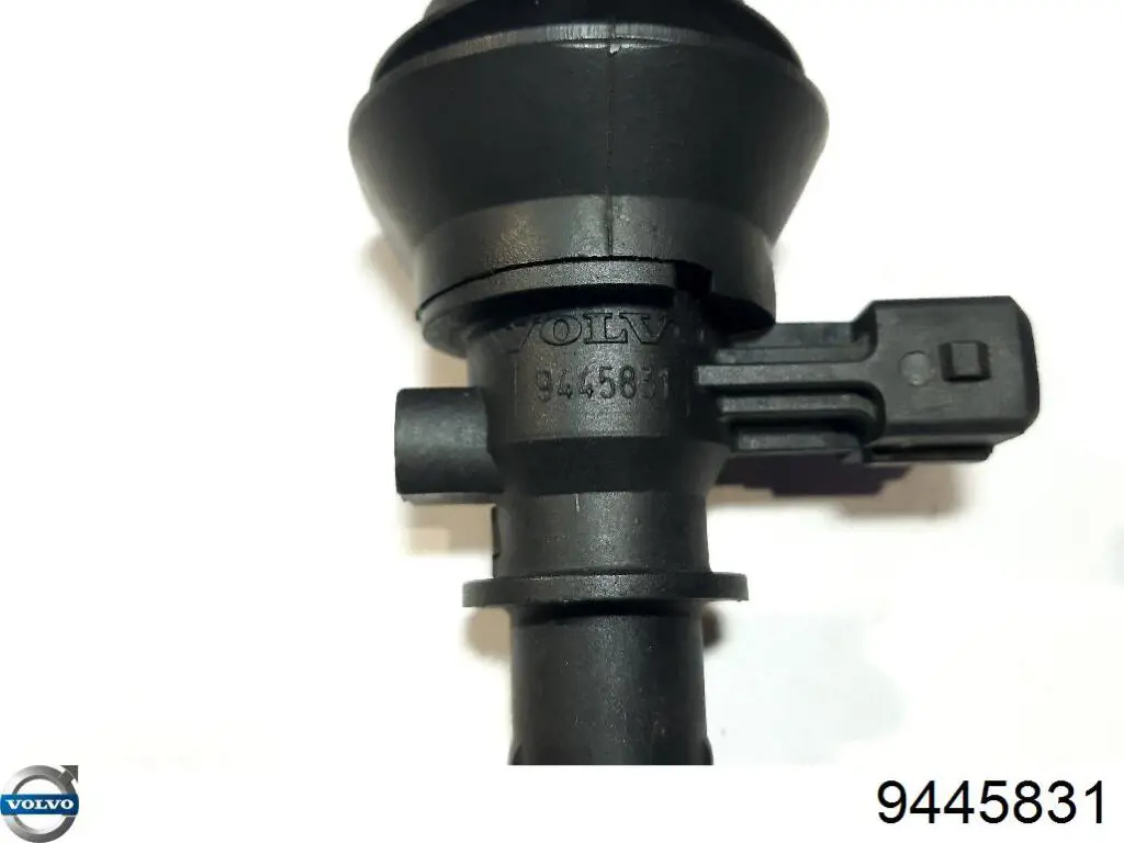 9445831 Volvo 