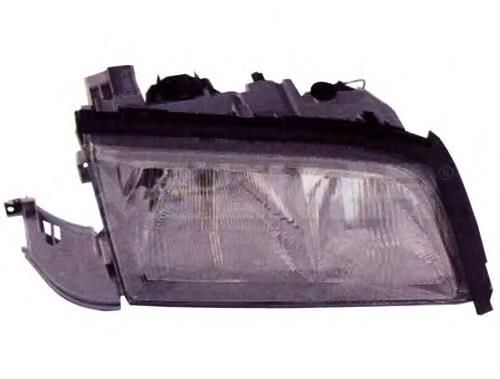 Luz direita Mercedes A2028203061