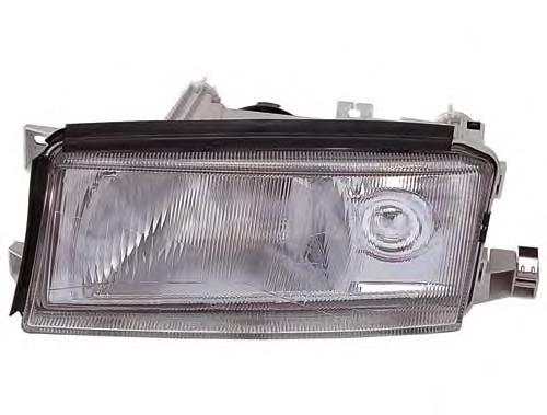 Luz esquerda 1AJ246003191 HELLA