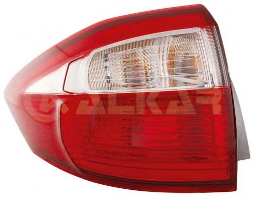 2048202764 Mercedes Lanterna traseira direita