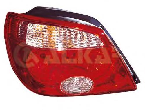 8330A049 Mitsubishi Lanterna traseira esquerda
