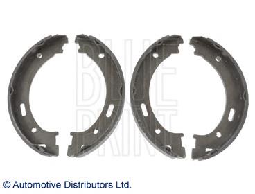5086930AA Chrysler Sapatas do freio de estacionamento