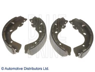 Sapatas do freio traseiras de tambor AB312200BA Ford