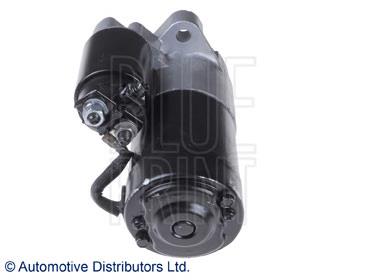 Motor de arranco M001T68681 Nissan/Infiniti