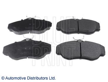 Sapatas do freio dianteiras de disco SFP100480 Land Rover
