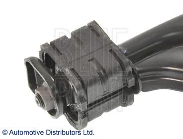 Compre 4620160B11 Suzuki Braço oscilante inferior direito de suspensão traseira