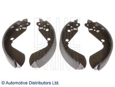Compre 5320056821A00 Suzuki Sapatas do freio traseiras de tambor