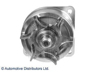 Bomba de água (bomba) de esfriamento 8660003374 Nissan/Infiniti