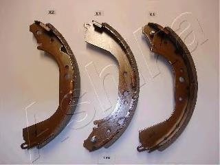 Sapatas do freio traseiras de tambor Nissan/Infiniti 440600W725 preço, a partir de 71,21 USD