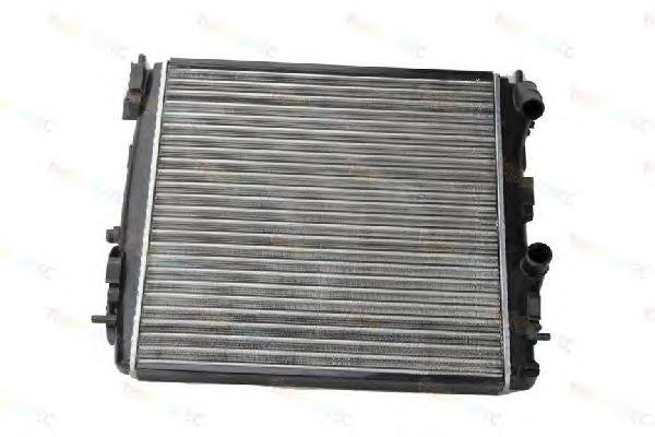 Radiador de esfriamento de motor 8660000490 Renault (RVI)