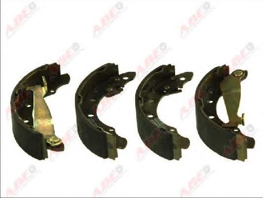 Sapatas do freio traseiras de tambor VAG 811609525E preço, a partir de 24,07 USD