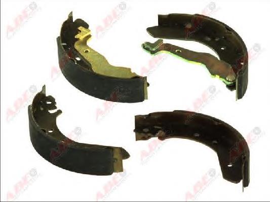 Sapatas do freio traseiras de tambor Suzuki 5320076J01 preço, a partir de 19,19 USD