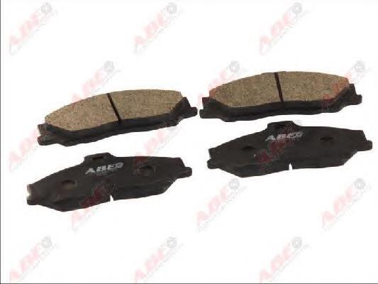 Sapatas do freio dianteiras de disco Ford 4509526 preço, a partir de 36,48 USD