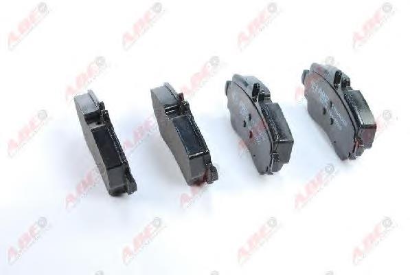 Sapatas do freio dianteiras de disco Mercedes A1684201320 preço, a partir de 29,94 USD