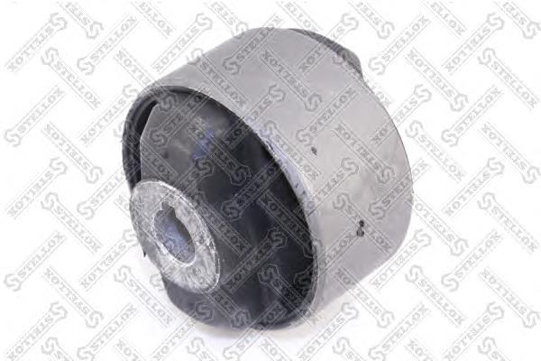 Bloco silencioso dianteiro do braço oscilante inferior Renault (RVI) 7700824042
