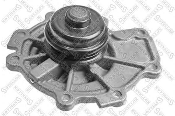 Compre AJ0315010B Mazda Bomba de água (bomba) de esfriamento