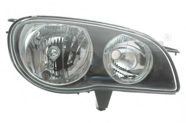 Luz esquerda 811501E410 Toyota