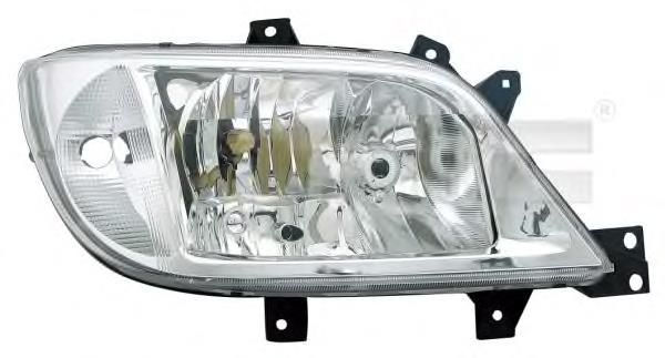 Luz esquerda 9018202461 Mercedes