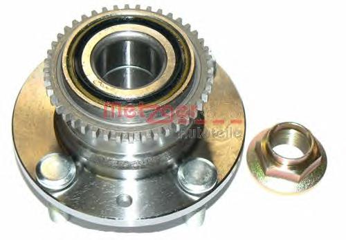 Cubo traseiro Mazda B6032615XC