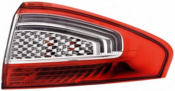 1767498 Ford Lanterna traseira esquerda externa
