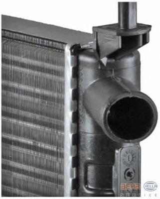 1300111 Opel Radiador de esfriamento de motor