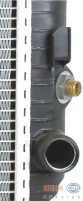 Radiador de esfriamento de motor Mercedes 4635001200 preço, a partir de 153,50 USD
