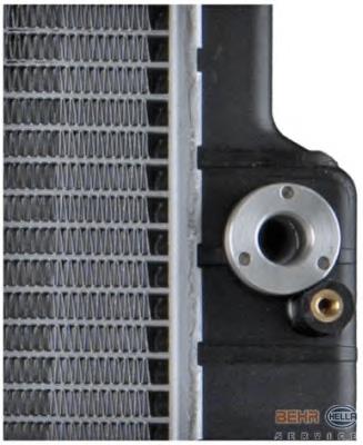 Radiador de esfriamento de motor VAG 8A0121251C preço, a partir de 278,35 USD