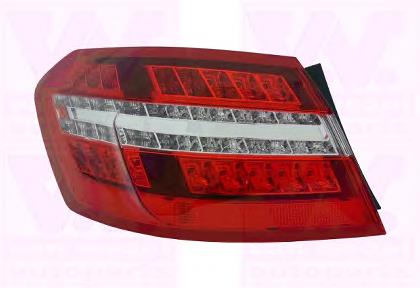 212906055864 Mercedes Lanterna traseira esquerda externa