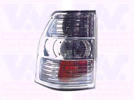 Compre 8330A565 Mitsubishi Lanterna traseira esquerda