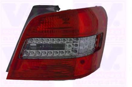 Compre A204820266464 Mercedes Lanterna traseira direita