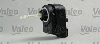 Corretor da luz Nissan Primera  P11