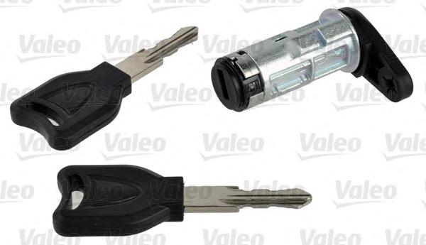 Trinco de fecho de porta-malas (de 3ª/5ª porta traseira) Renault (RVI) 905023868R preço, a partir de 107,93 USD