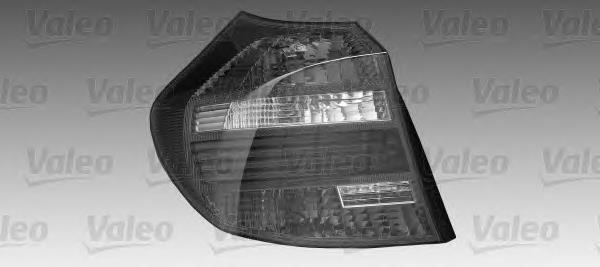 63217181297 BMW Lanterna traseira esquerda