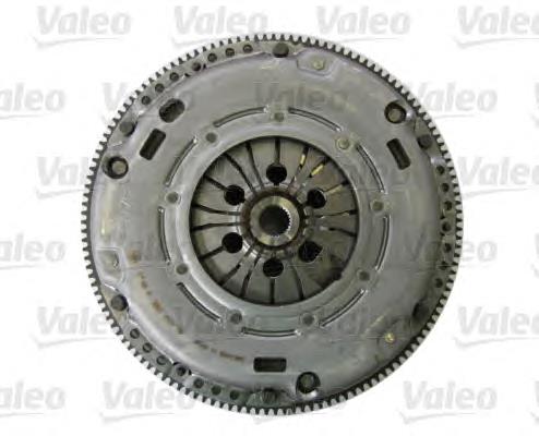 Volante de motor Ford 1131848