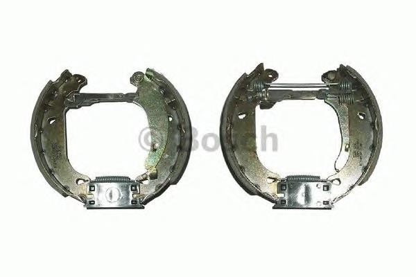 Sapatas do freio traseiras de tambor, montadas com cilindros, kit Bosch 0204114073 preço, a partir de 94,46 USD