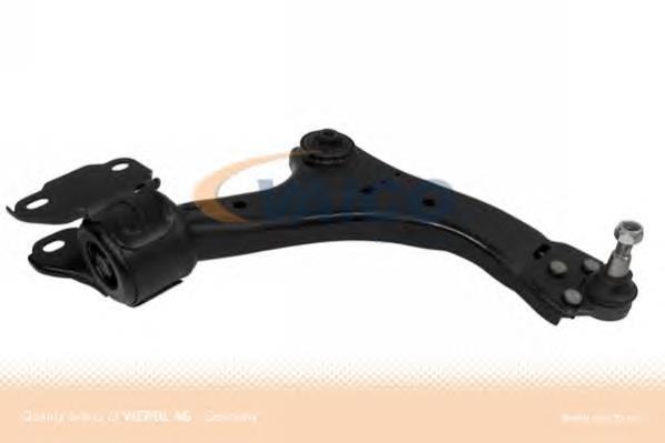 1377846 Ford Braço oscilante inferior direito de suspensão dianteira