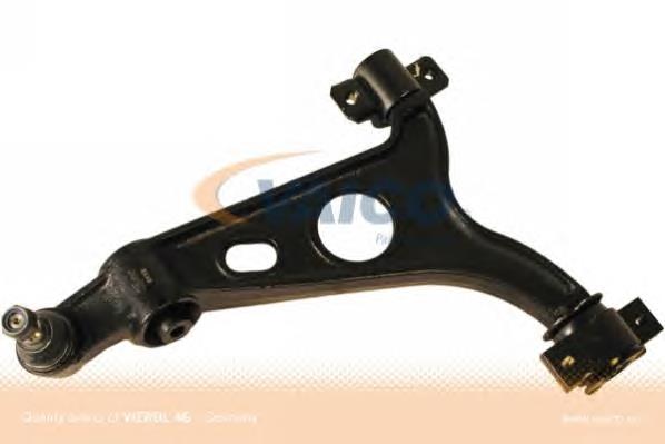 Braço oscilante inferior direito de suspensão dianteira Fiat/Alfa/Lancia 60686892 preço, a partir de 97,67 USD