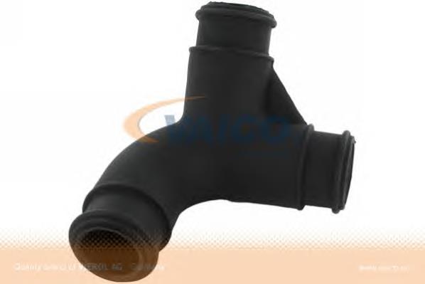 Cano derivado de ventilação de cárter (de separador de óleo) VAG 06B103221B