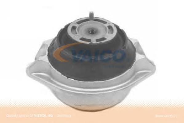 Coxim (suporte) esquerdo de motor 1242402617 Mercedes
