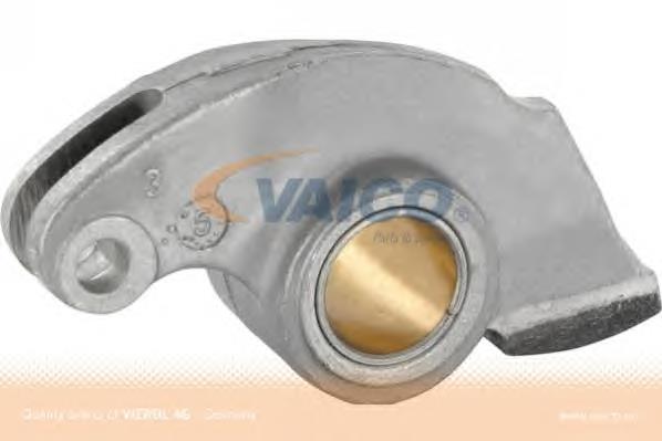 Compre 11331271833 BMW Balanceiro de válvula (balanceiro de válvulas)