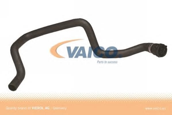 64218378368 BMW Mangueira (cano derivado) do sistema de esfriamento