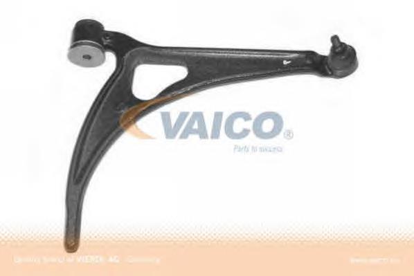 8Z0407152J VAG Braço oscilante inferior direito de suspensão dianteira