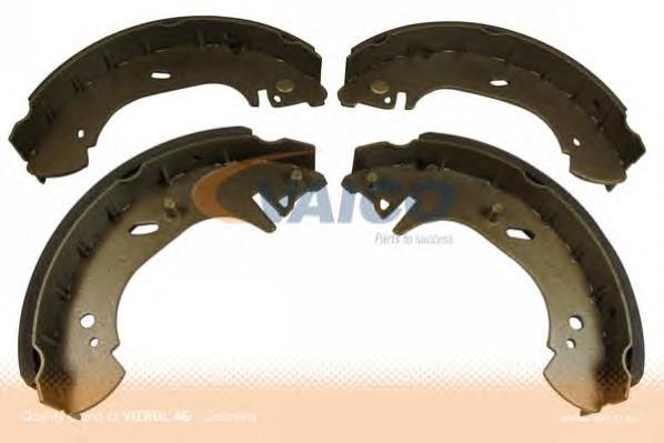 Compre 1570221 Ford Sapatas do freio traseiras de tambor