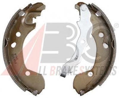 Sapatas do freio traseiras de tambor Renault (RVI) 7701208357 preço, a partir de 19,00 USD