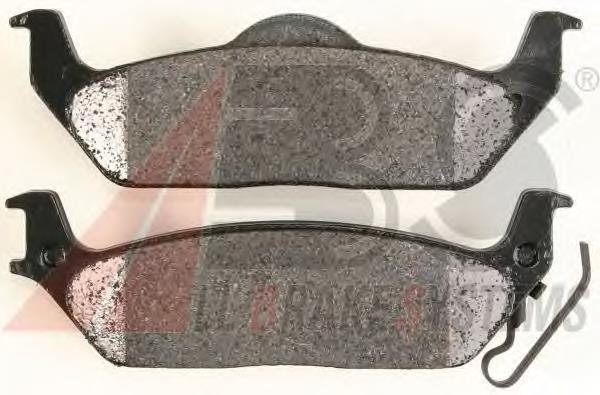 Sapatas do freio traseiras de disco Ford 8L3Z2V200B preço, a partir de 36,78 USD